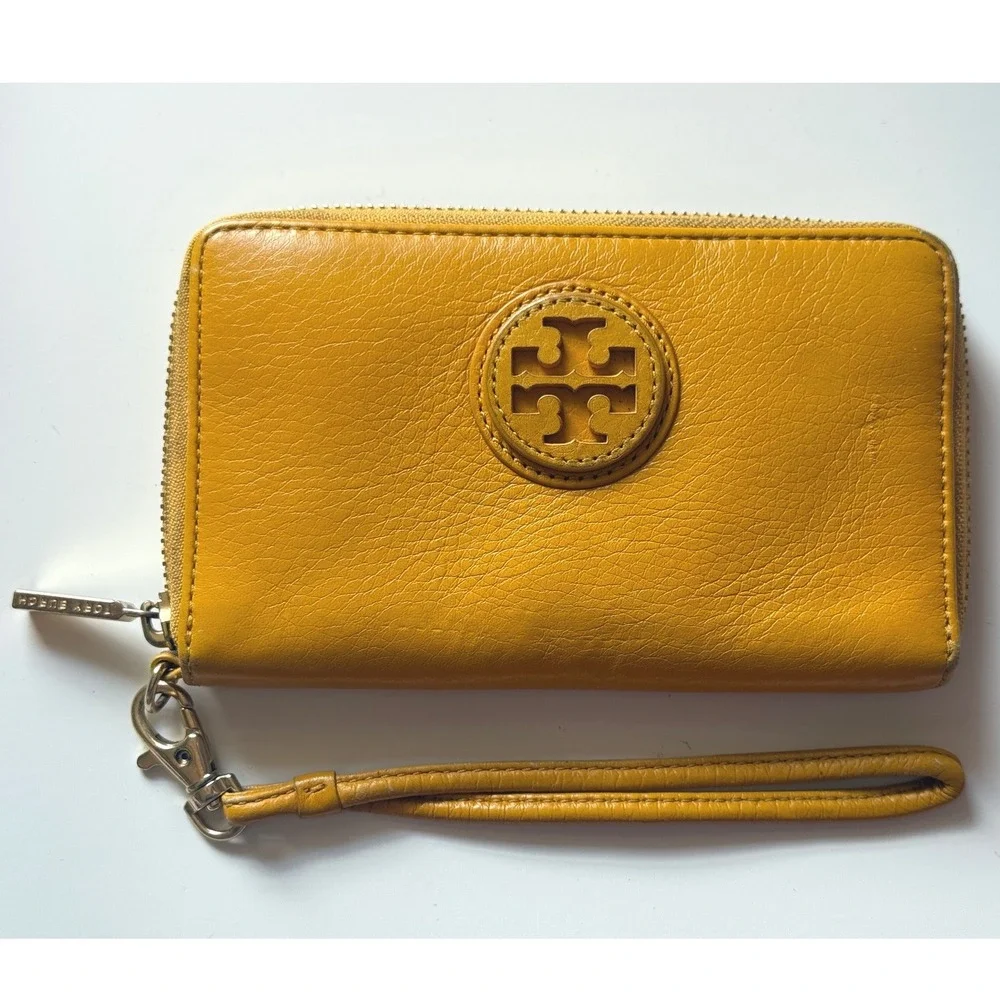 Tory Burch Miller Zip Continental Wallet Yellow Leather Wristlet Preppy Luxury‎